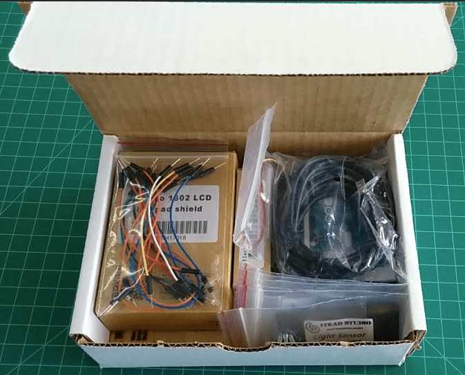CRCibernética Arduino Starter Kit