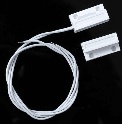 Magnetic contact switch (door sensor)