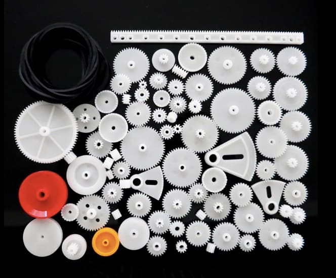 81 pcs White Plastic Gear Kit