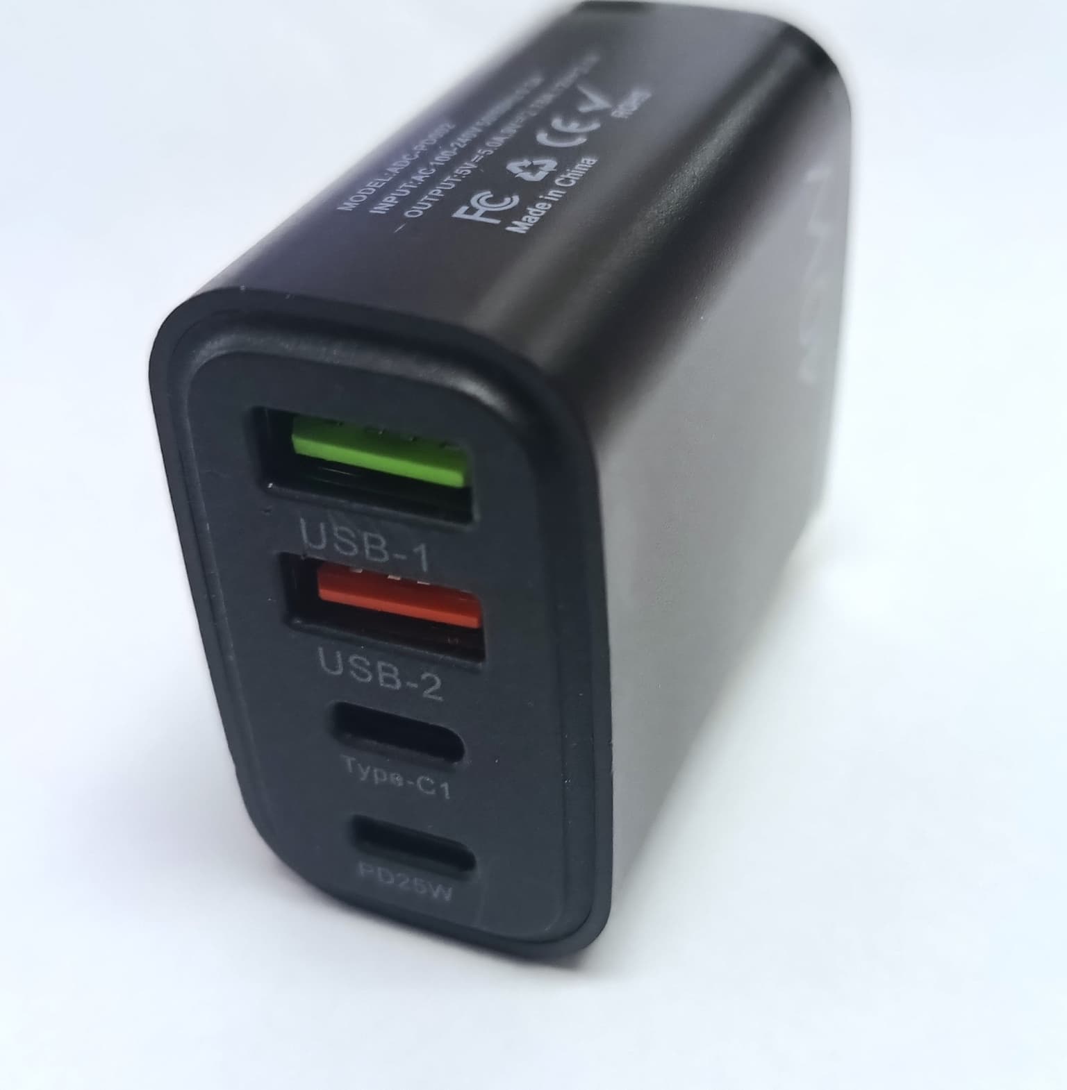 40W Fast Charger PD/Type-c/2xUSB