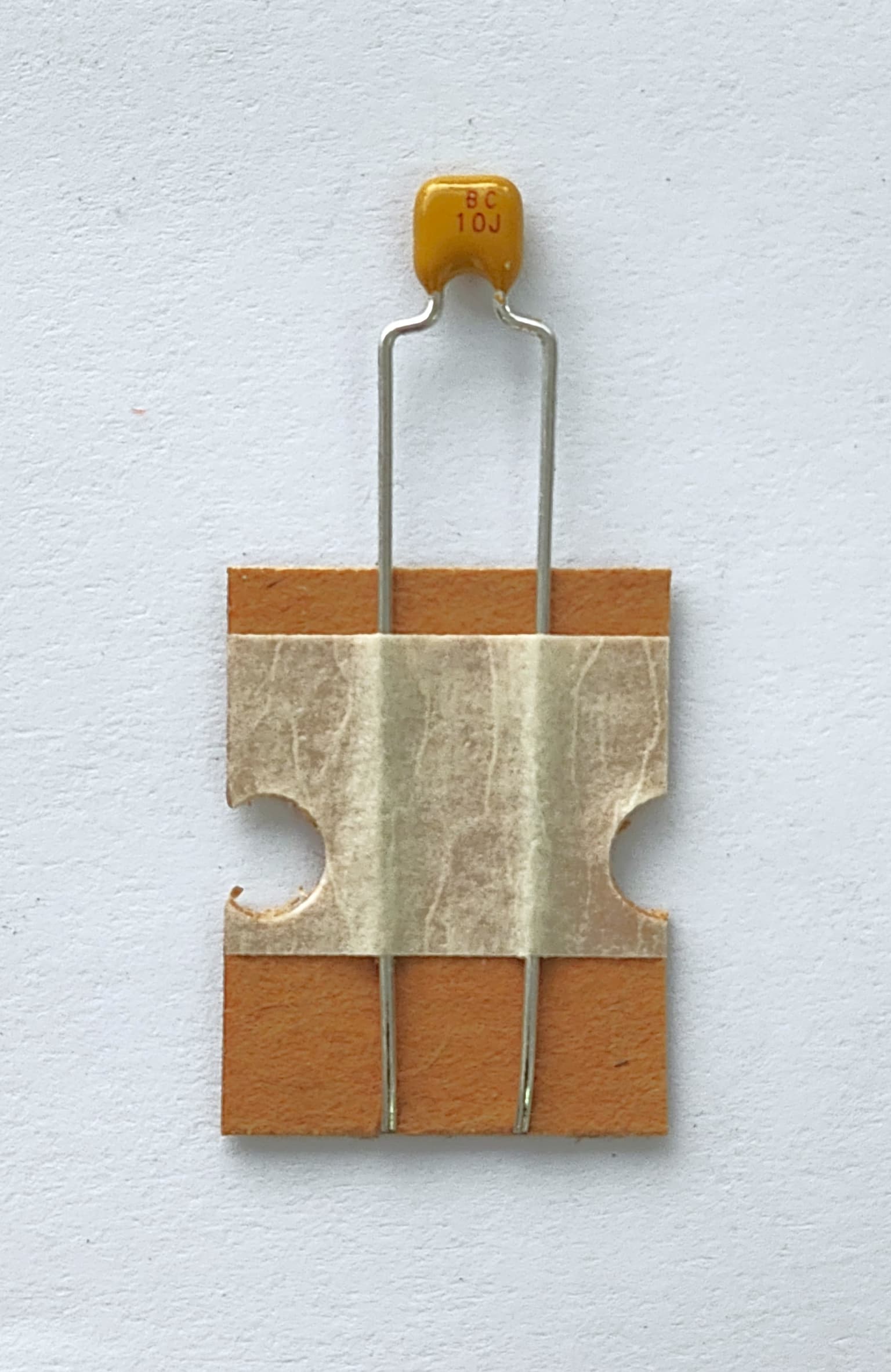 0.01 nF Ceramic Capacitors
