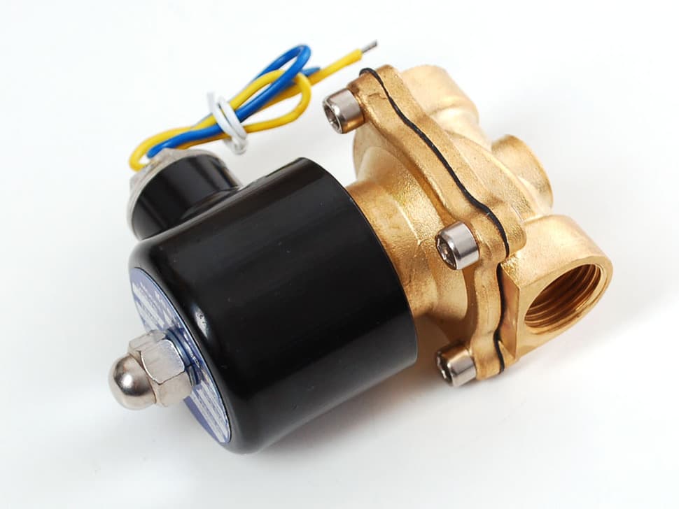 Brass Liquid Solenoid Valve - 12V - 1/2 NPS · imagen 1