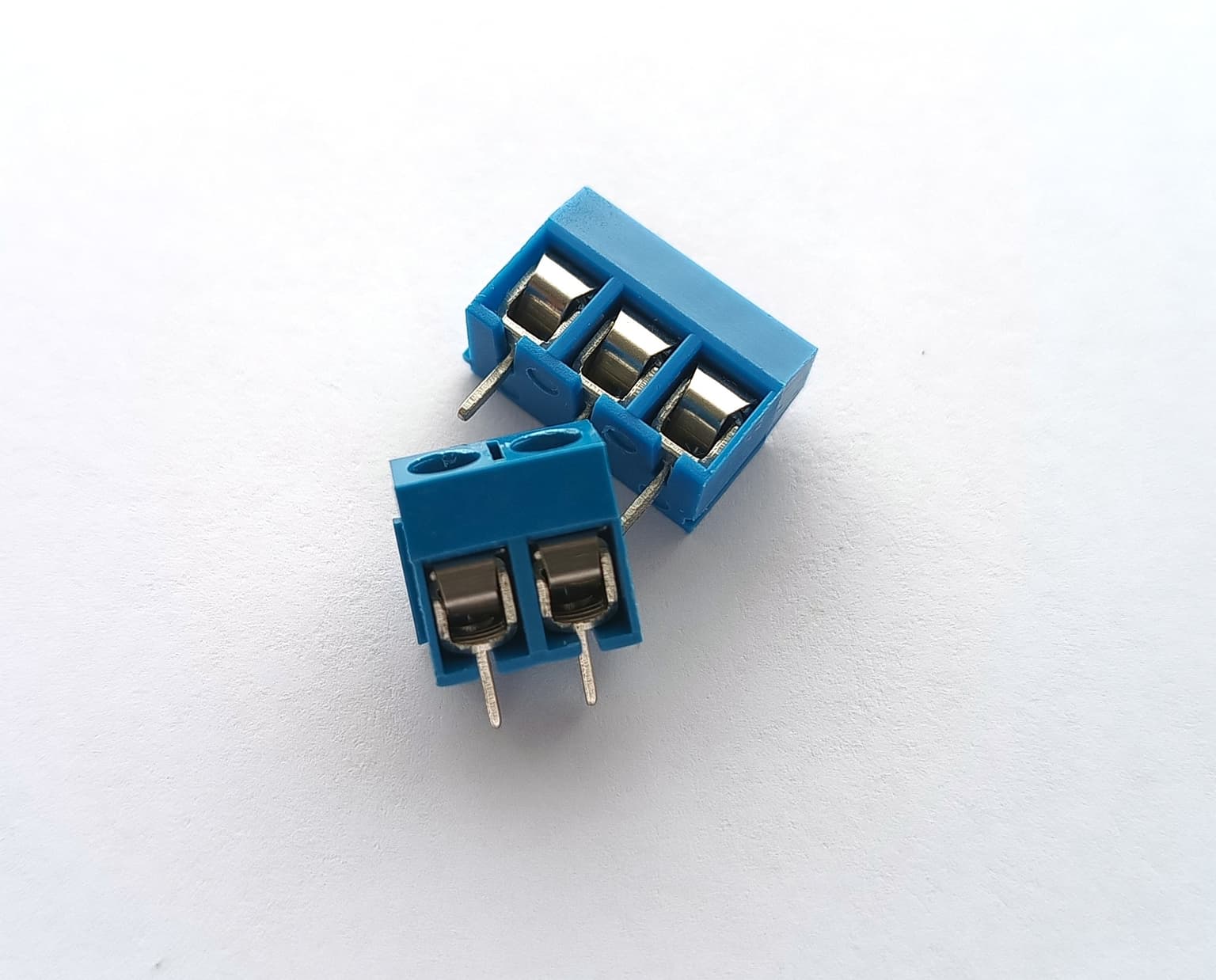 Screw Terminals 5mm Pitch · imagen 1